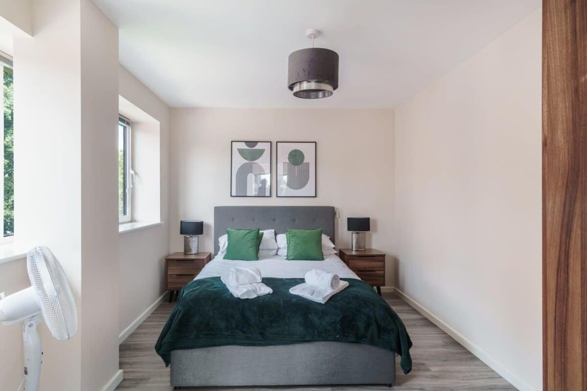 Amazing 1 Bed Apartment In Manchester - Sleeps 2 Bagian luar foto